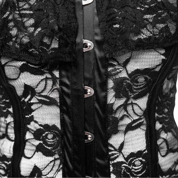 Eve Royal Lace Top - Picture 5 of 8